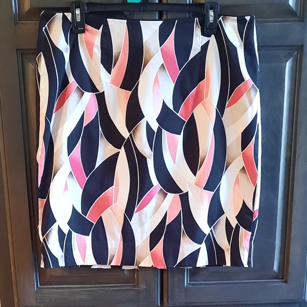 WHITE HOUSE BLACK MARKET Pencil Skirt Lined Black Tan Pink Women’s 14 WHBM